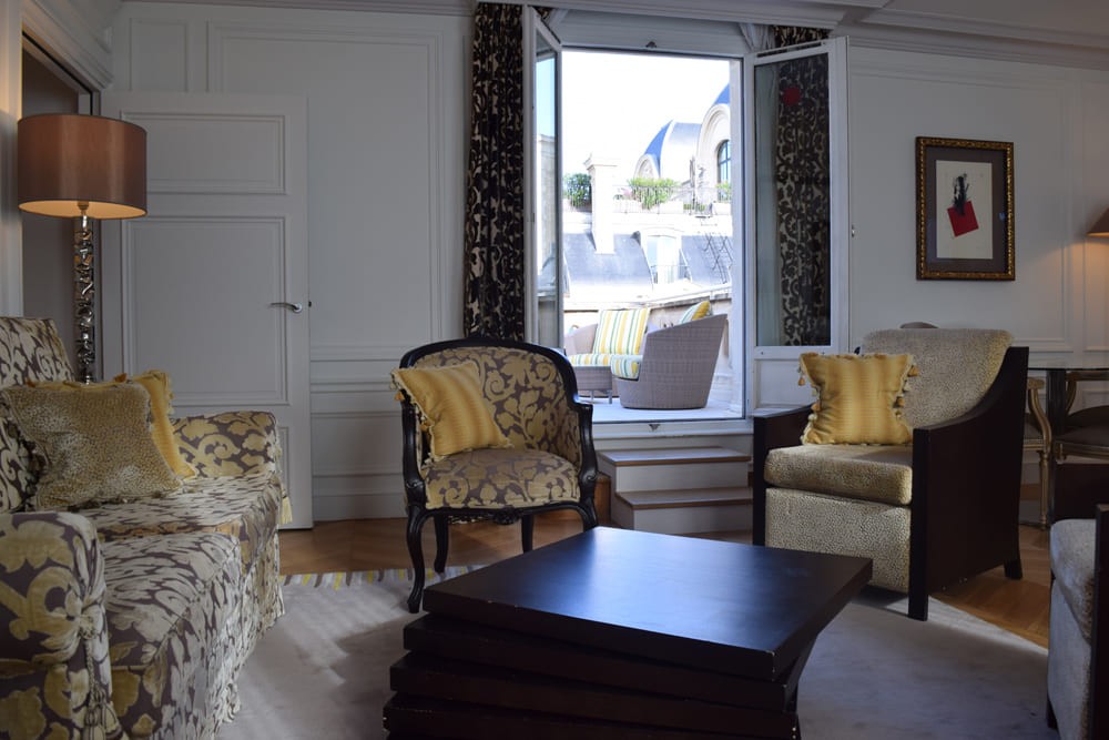 385/Hotel Majestic Appartements/Photos/Appartements/Suite Panoramique/Suite_Panoramic_2_-_2_Bdrm_-_Living_2_CMajestic_Hotel-Spa.jpg